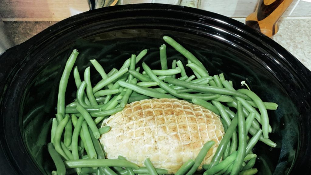 Slow Cooker Turkey Roast and Green Beans
