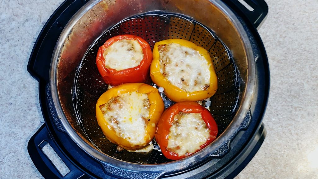 Instant Pot Pizza Stuffed Peppers